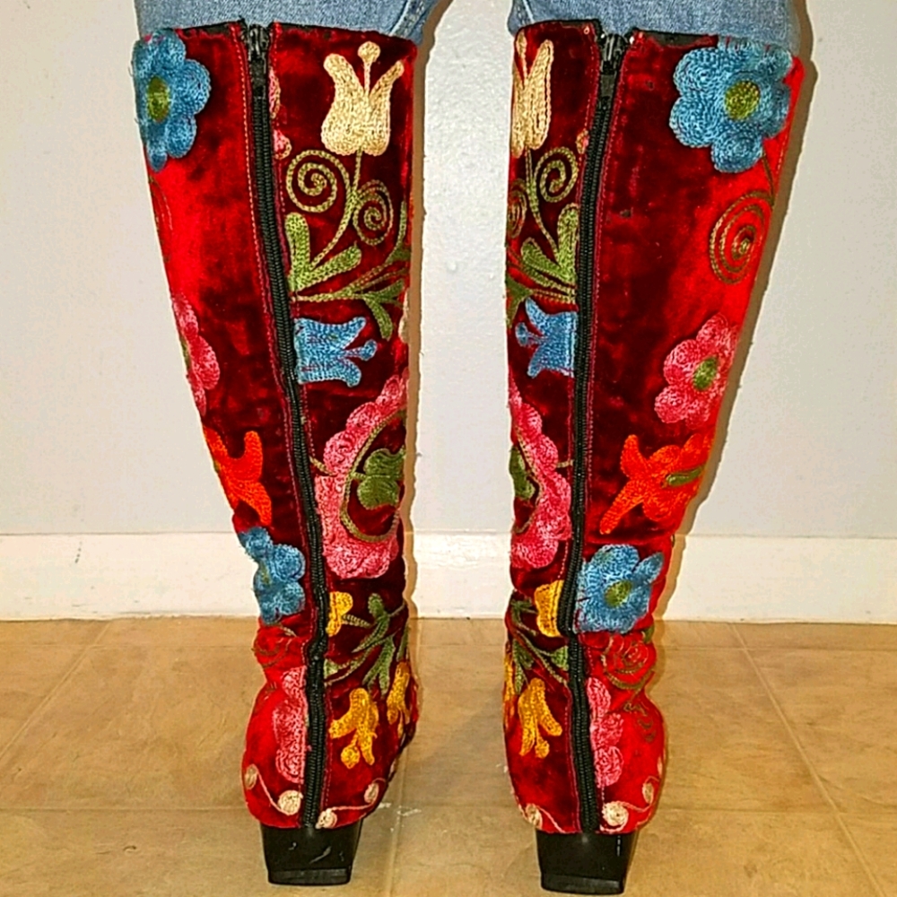 Vintage Anthropologie velvet embroidered boots - Picture 3 of 13